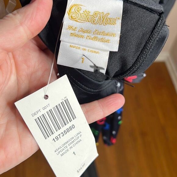 Sailor Moon Luna Halter Swim Top Plus Size 1 Nwt - Picture 5 of 7